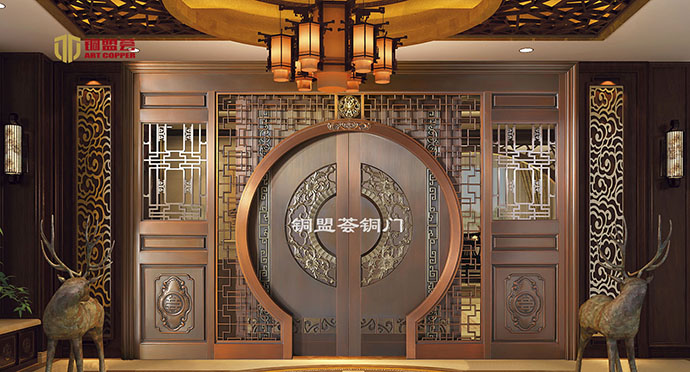 銅盟薈銅門賦予您詩意的浪漫，盡享家居高質(zhì)生活