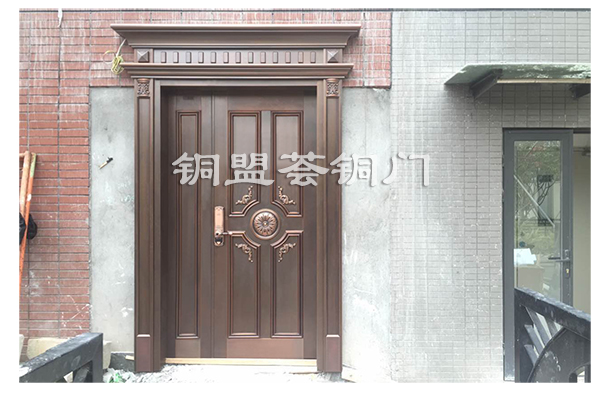 自身要求門(mén)檻高，銅門(mén)自然選得好，值！